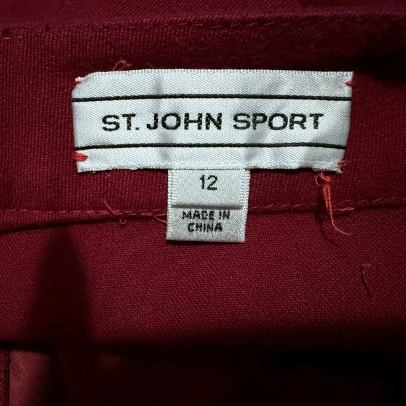 St. John Sport High Rise Boot Cut Classic 5 Pocket Cotton Jeans Sz 12 Cranberry - Picture 4 of 7